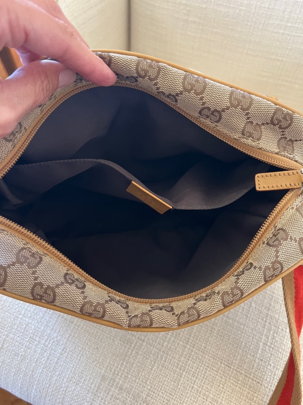Gucci GG Canvas Front Flap Crossbody Bag - Picture 7 of 16